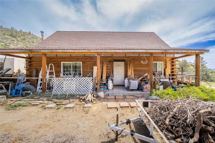 photo 1: 26095 Quail Ridge Court, Tehachapi CA 93561