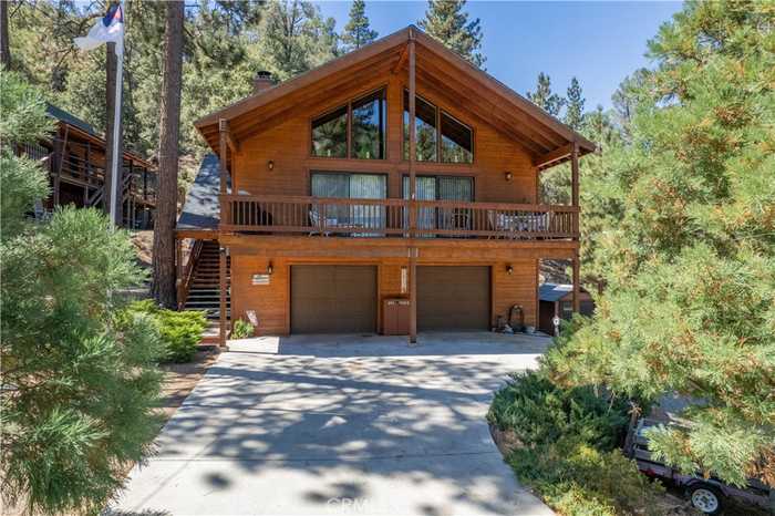 photo 1: 2041 Symonds Drive, Pine Mountain Club CA 93222