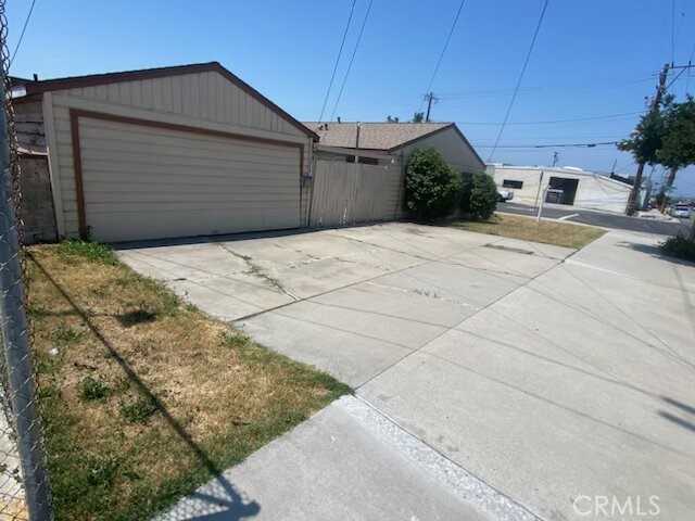 photo 2: 1452 W 132nd Street, Gardena CA 90249