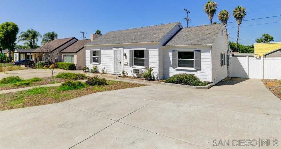 photo 1: 4390 Yale Ave, La Mesa CA 91942