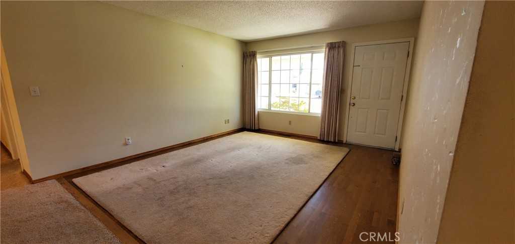 photo 3: 308 Mellane Circle, Orland CA 95963