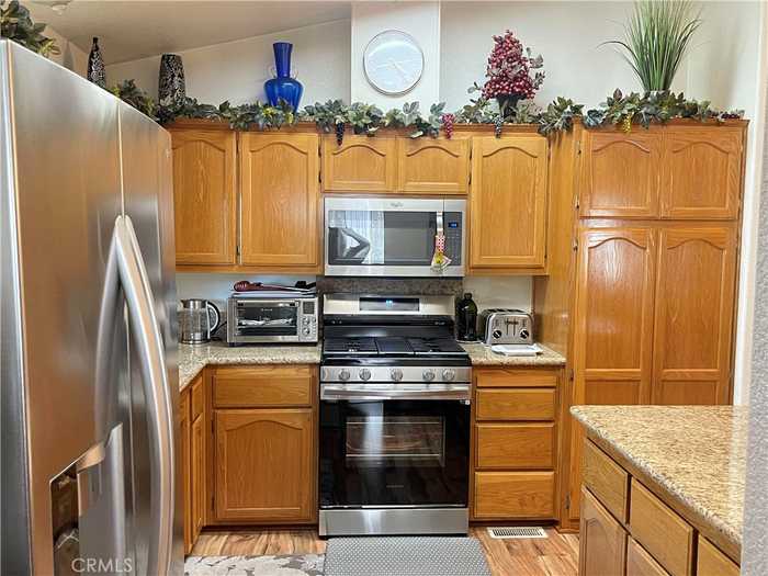 photo 2: 2692 Highland Avenue Unit 39, Highland CA 92346