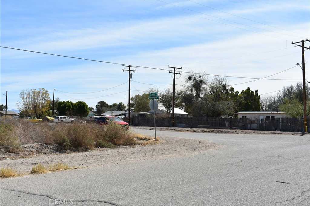 photo 1: 87227402 3 Broadway, Blythe CA 92225