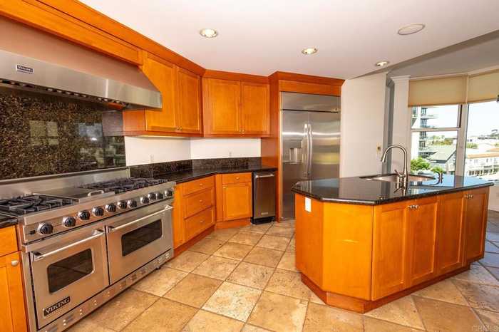 photo 2: 2500 Sixth Avenue Unit 504, San Diego CA 92103