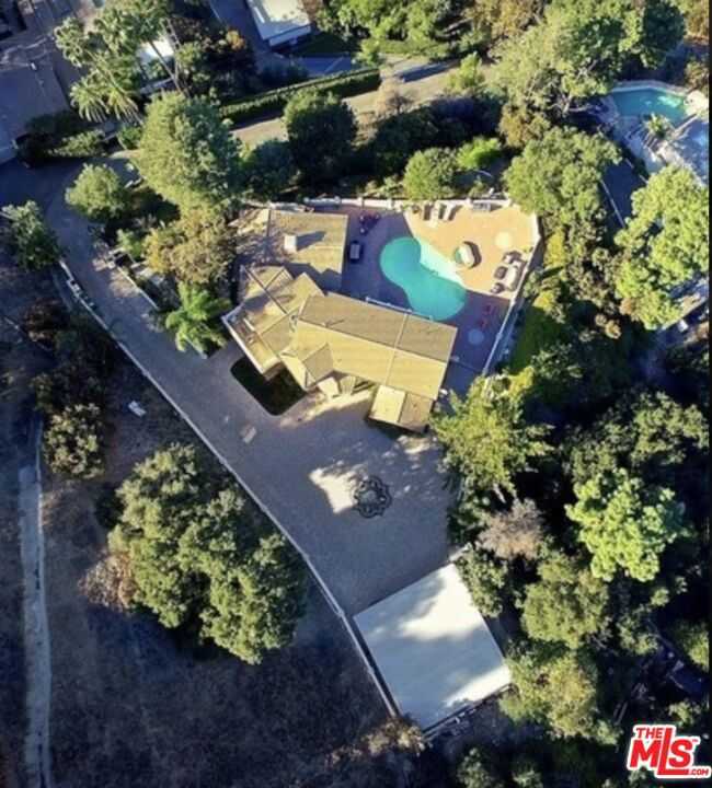 photo 3: 3200 Oakley Drive, Los Angeles CA 90068