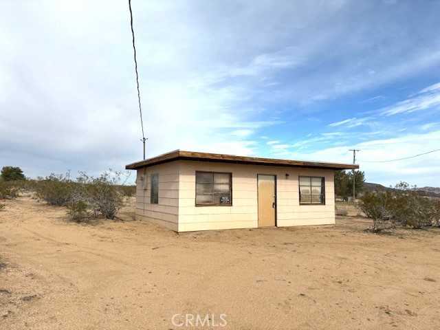 photo 1: 57129 Pine Street, Landers CA 92285