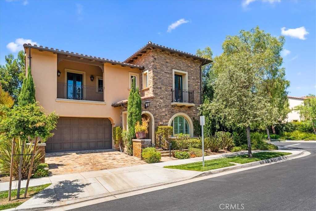 photo 1: 32 Shadybend, Irvine CA 92602