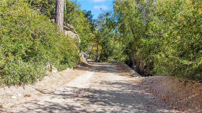 photo 10: Upper Boulder Road, Arrowbear CA 92382