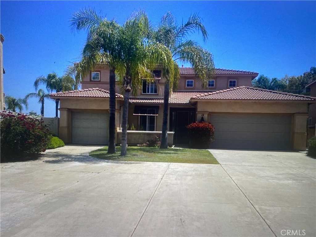 photo 2: 12 Vista Ripalti, Lake Elsinore CA 92532