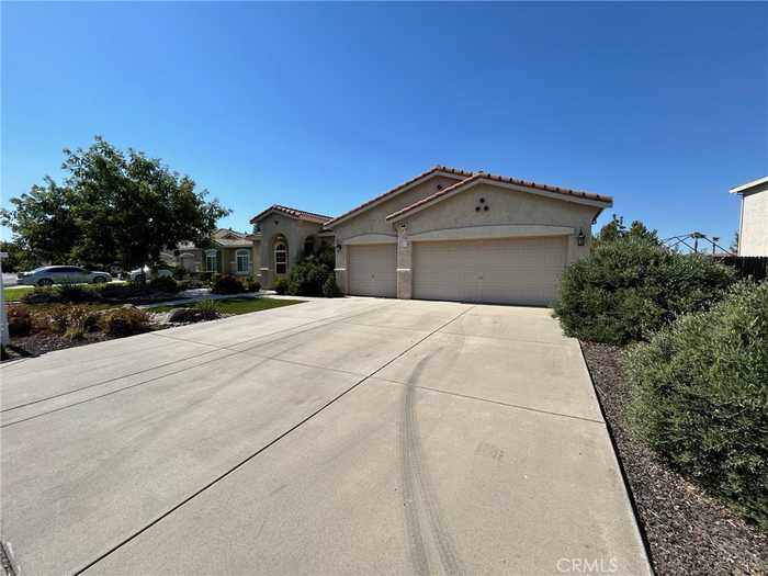 photo 2: 9770 Heatherhearst Drive, Chowchilla CA 93610