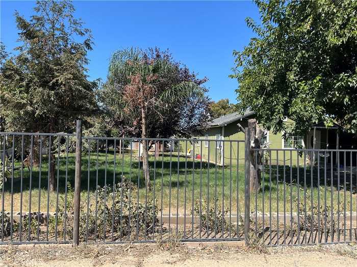 photo 3: 24016 Mclane Avenue, Corning CA 96021