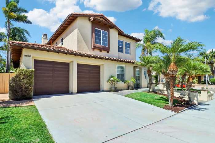 photo 2: 9680 Deer Trail Dr, San Diego CA 92127