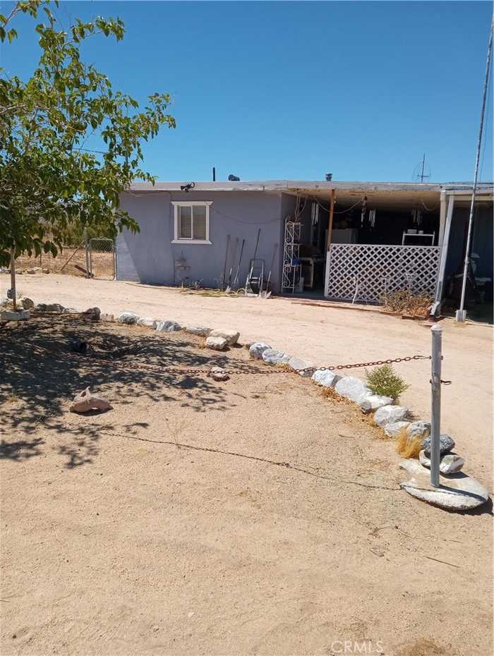 photo 2: 5404 Satori Way, Landers CA 92285