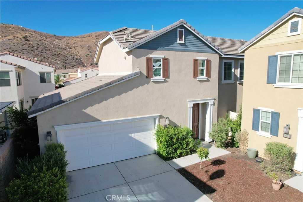 photo 1: 24121 Darmera Drive, Lake Elsinore CA 92532