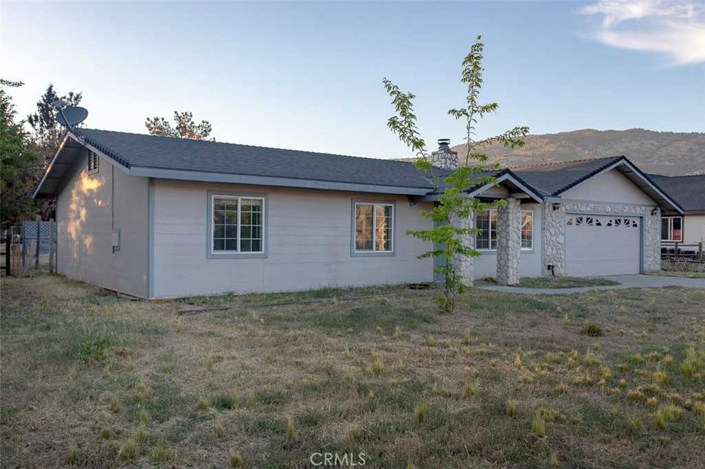 photo 2: 29541 Ryder Cup Lane, Tehachapi CA 93561