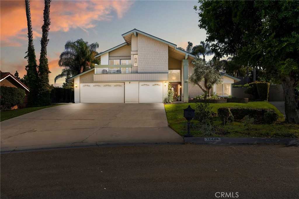 photo 1: 17440 Olive Tree Circle, Yorba Linda CA 92886