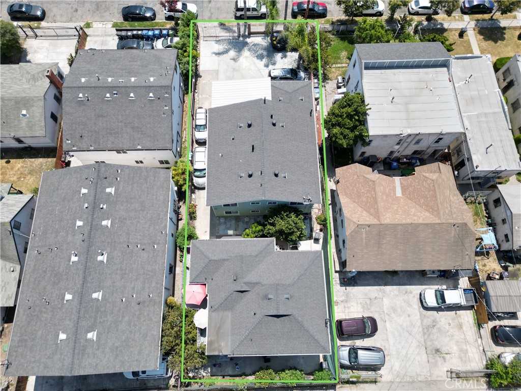 photo 2: 623 W 79th Street, Los Angeles CA 90044