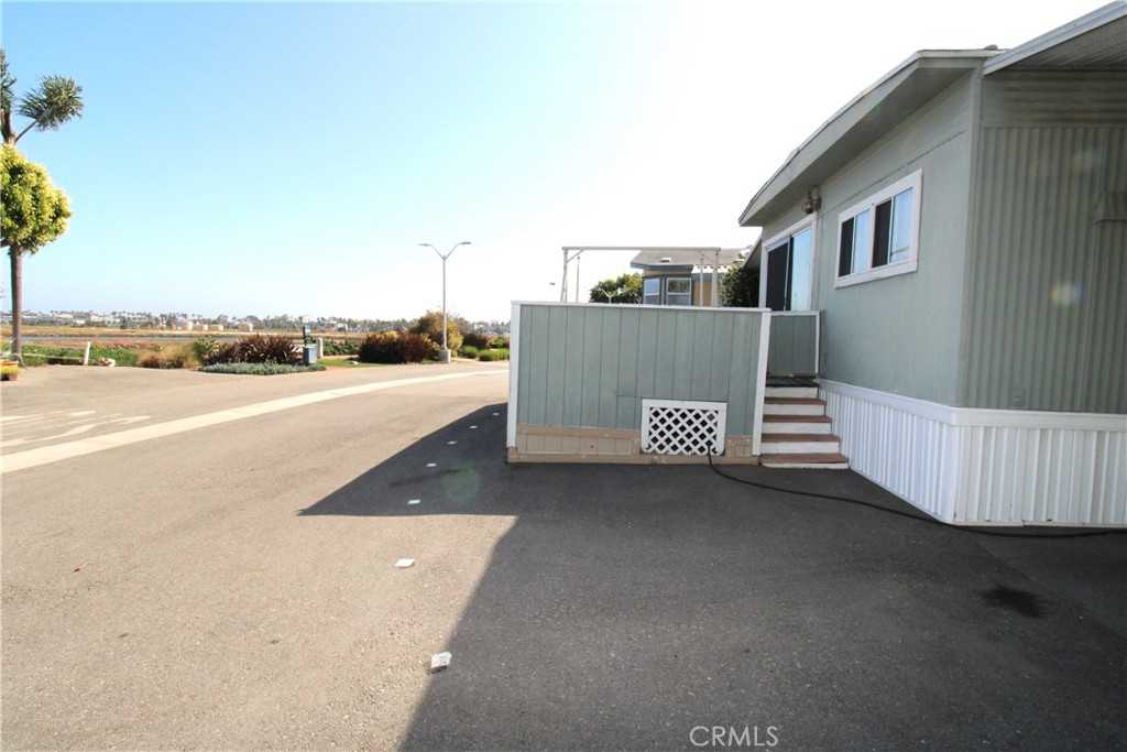 photo 3: 6261 Marina View Drive, Long Beach CA 90803