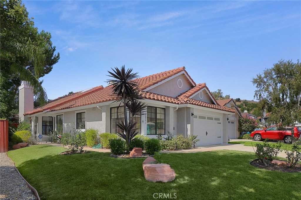 photo 1: 26931 Deerweed Trail, Calabasas CA 91301