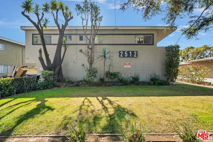 photo 2: 2512 Kansas Avenue, Santa Monica CA 90404