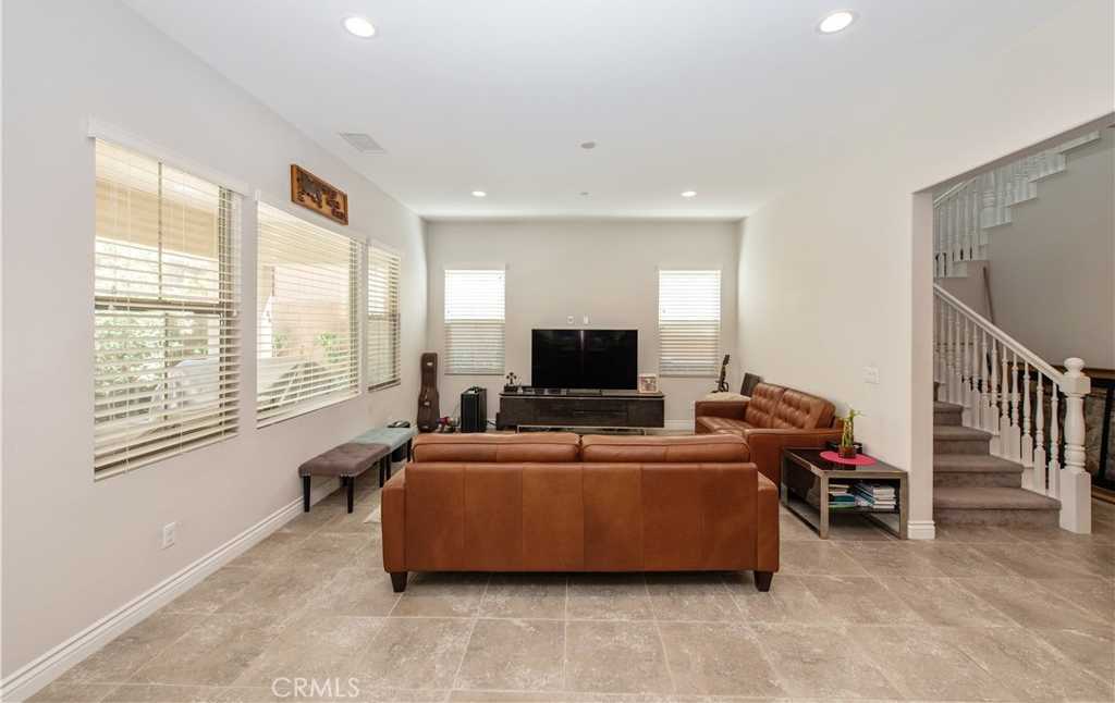 photo 3: 121 Cordial, Irvine CA 92620