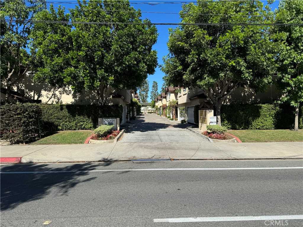 photo 2: 2233 Fairview Road, Costa Mesa CA 92627