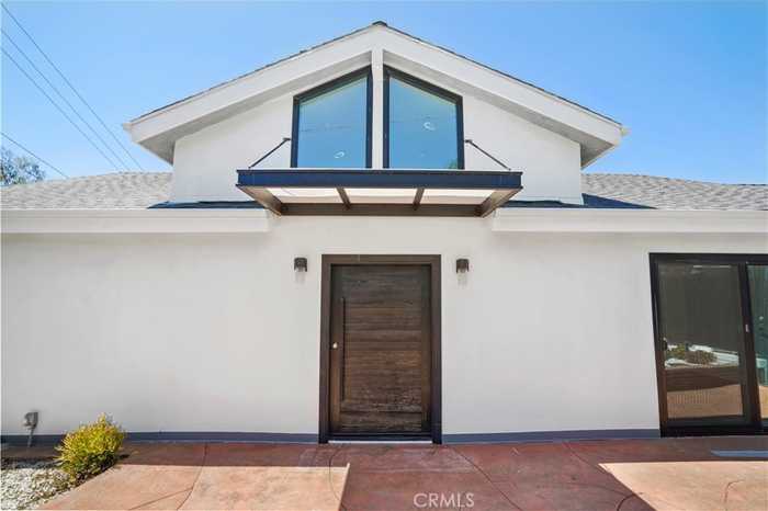 photo 1: 6002 Graciosa Drive, Los Angeles CA 90068