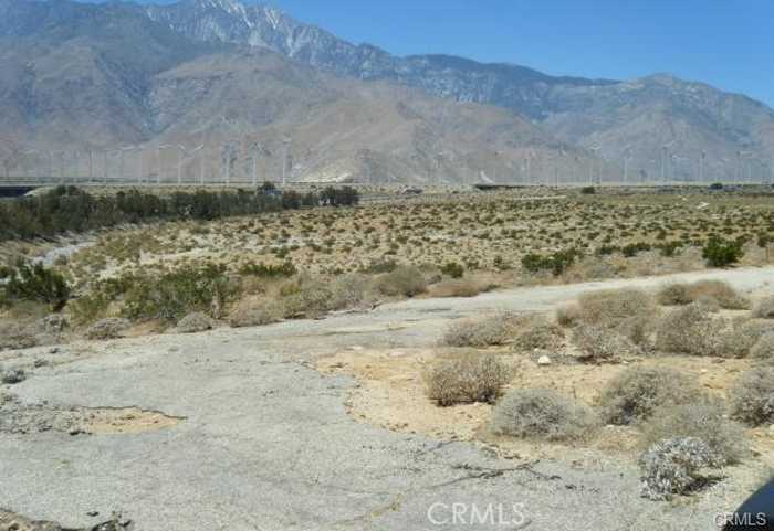 photo 2: 29 18TH AVE, North Palm Springs CA 92292