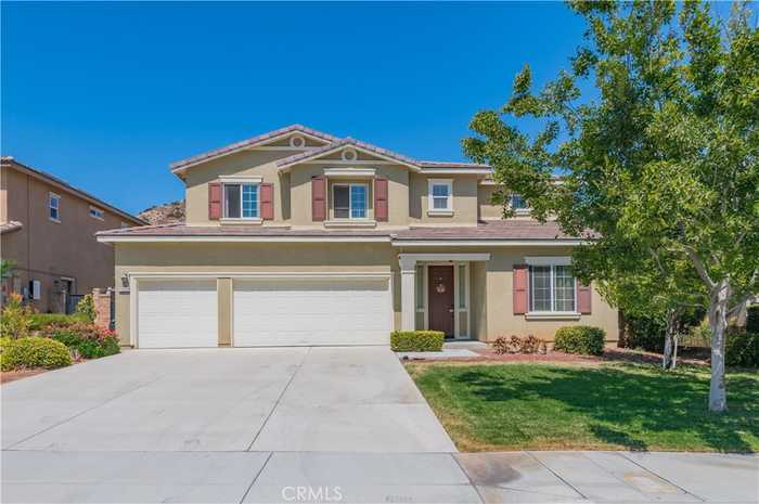 photo 1: 12239 Baird Way, Riverside CA 92505