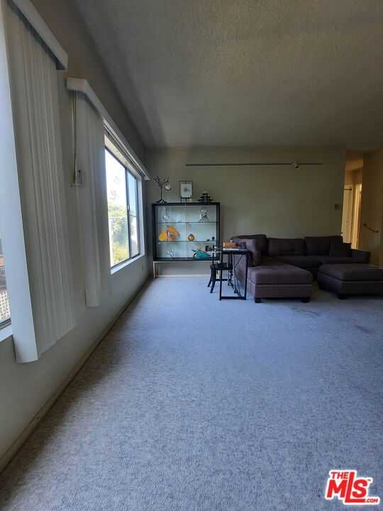 photo 3: 1021 5th Street Unit 207, Santa Monica CA 90403