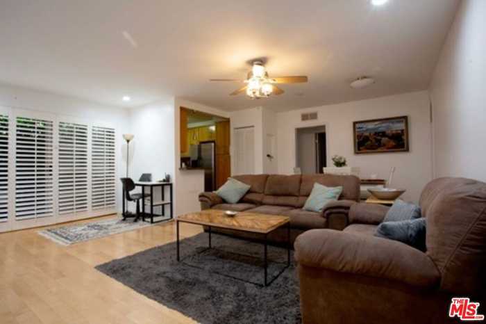 photo 1: 1144 10th Street Unit 3, Santa Monica CA 90403