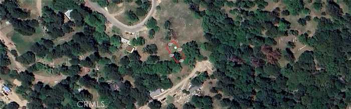 photo 2: 700 Tower Heights Road, Cedarpines Park CA 92322