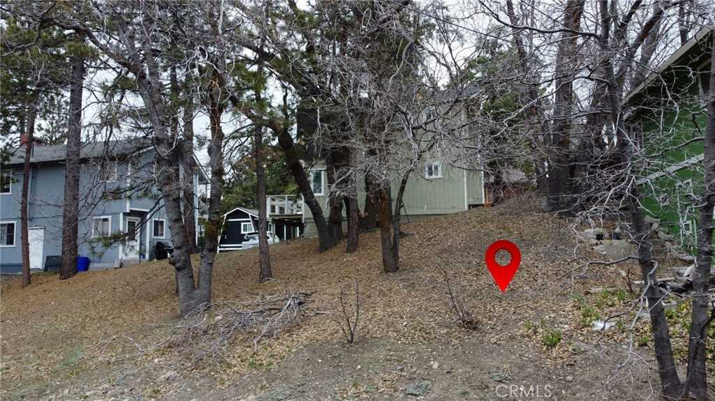 photo 2: 707 Blue Bird Ln, Arrowbear CA 92382