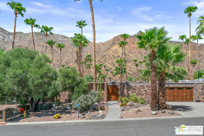 photo 2: 1000 W Via Vadera, Palm Springs CA 92262