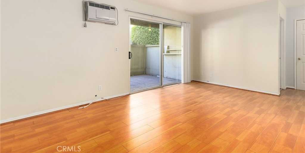 photo 3: 820 Coriander Drive, Torrance CA 90502