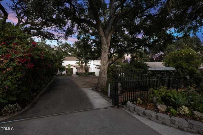 photo 2: 4840 Hampton Road, La Canada Flintridge CA 91011