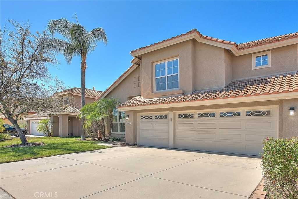 photo 2: 24049 Huntridge Drive, Murrieta CA 92562