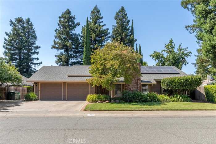 photo 2: 763 Woodbridge Dr, Chico CA 95926