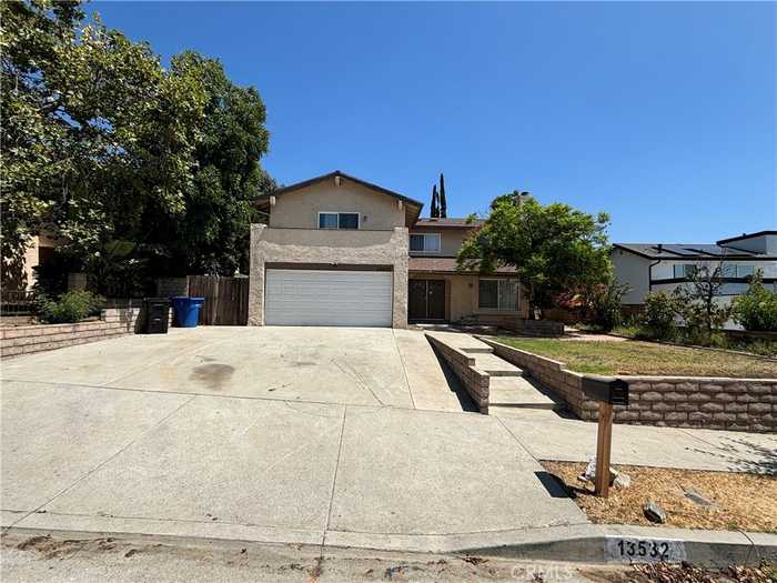 photo 2: 13532 Polk Street, Sylmar CA 91342