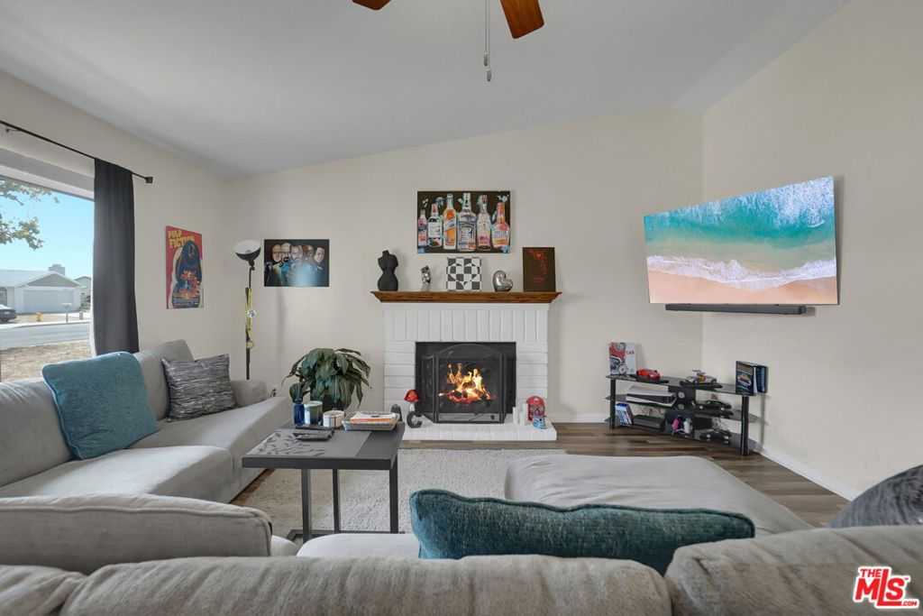 photo 2: 3774 Cherrystone Street, Oceanside CA 92058