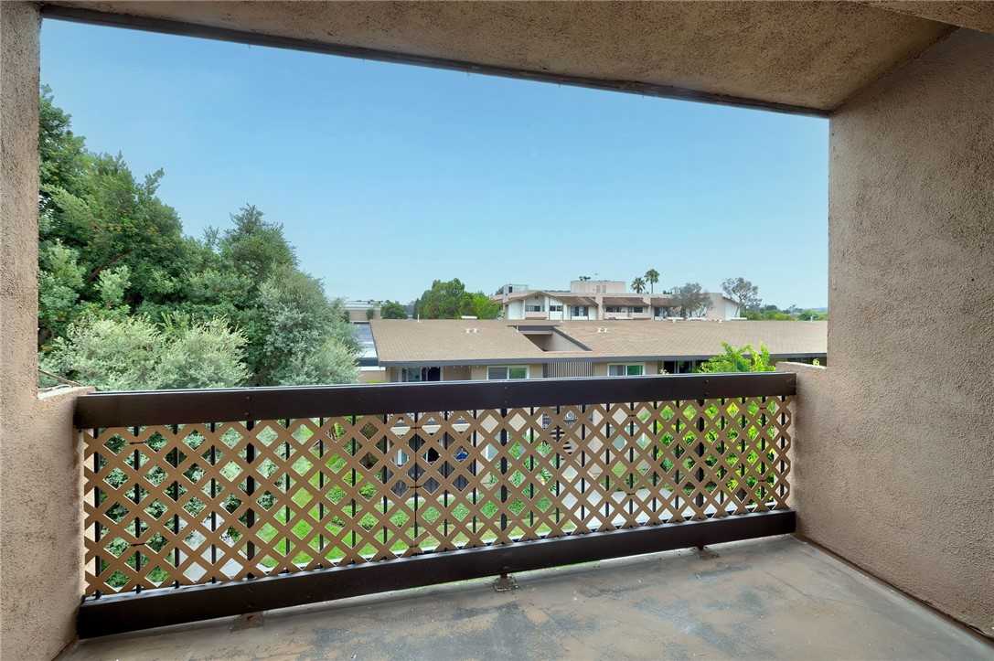 photo 1: 12200 Montecito Road, Seal Beach CA 90740