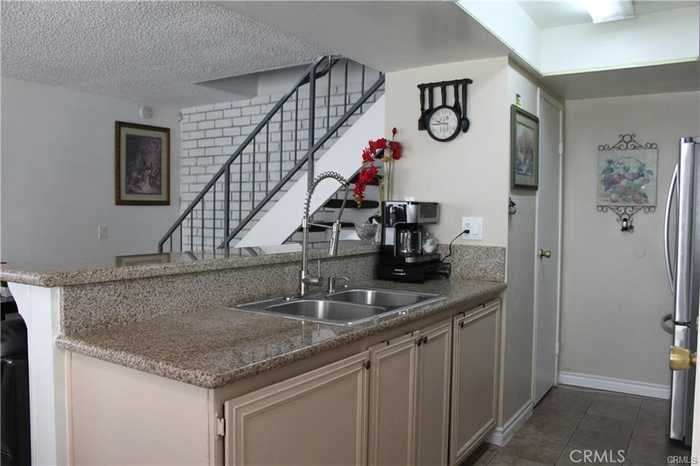 photo 2: 3470 20th Street, Highland CA 92346