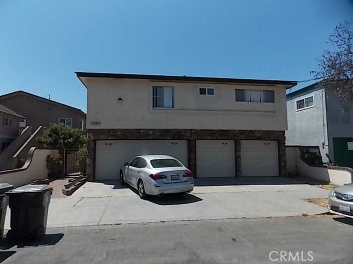 photo 1: 1004 E 5th Street, Long Beach CA 90802