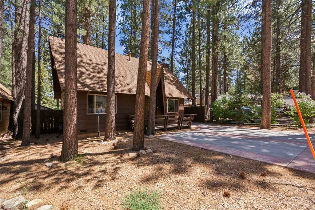 photo 2: 42676 La Placida Avenue, Big Bear Lake CA 92315