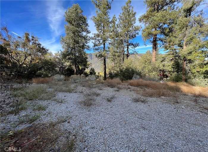 photo 1: 1825 Bernina Drive, Pine Mountain Club CA 93222