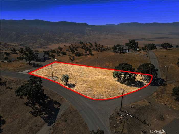 photo 1: Borrel Ct, Tehachapi CA 93561