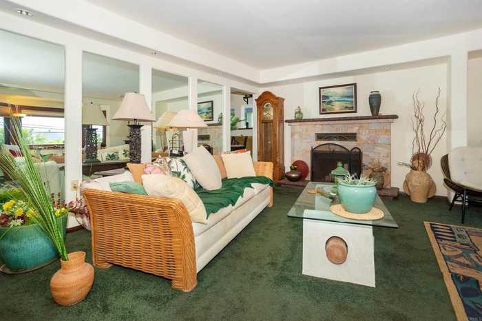 photo 2: 1840 LAUREL Road, Oceanside CA 92054