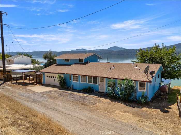 photo 2: 10305 Lakeshore Drive, Clearlake CA 95422