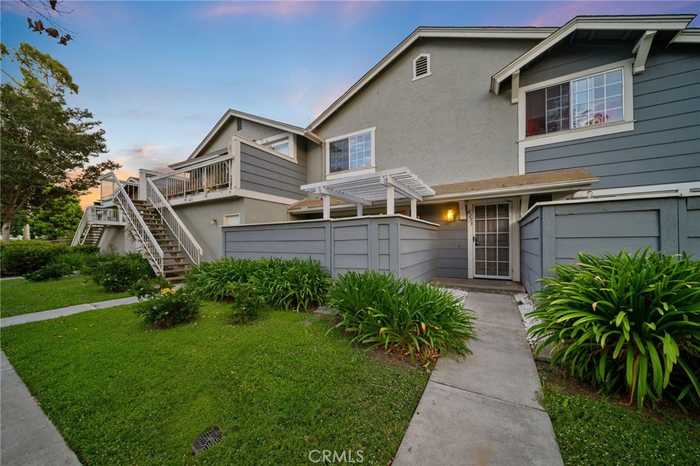 photo 2: 4233 Half Moon Bay Way, Oceanside CA 92058