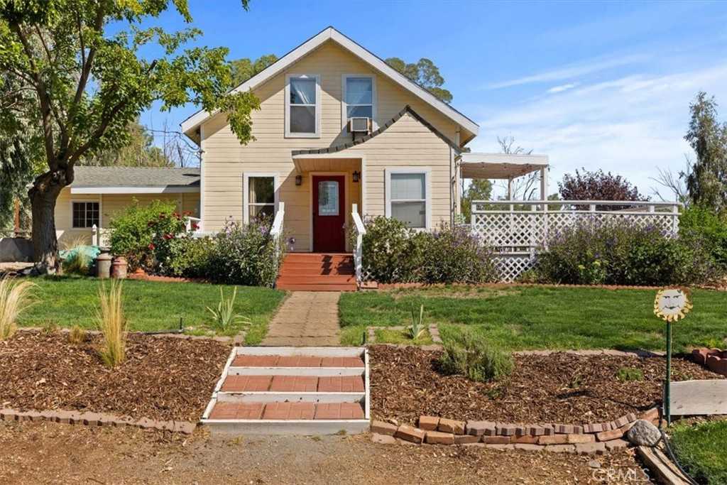 photo 1: 23670 Carona Avenue, Corning CA 96021